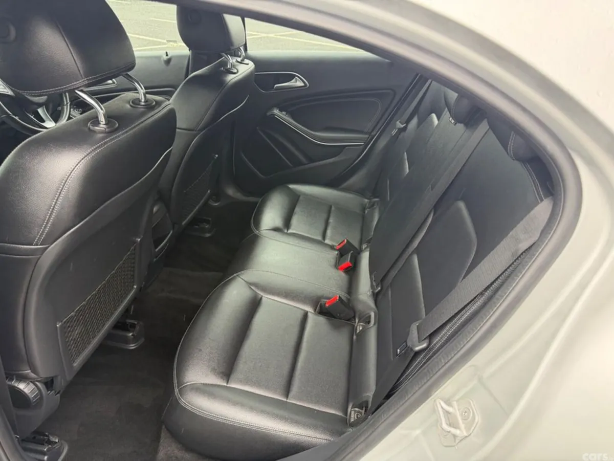 Mercedes-Benz A-Class Hatchback, Petrol, 2016, Silver