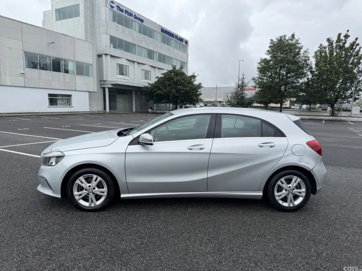 Mercedes-Benz A-Class Hatchback, Petrol, 2016, Silver