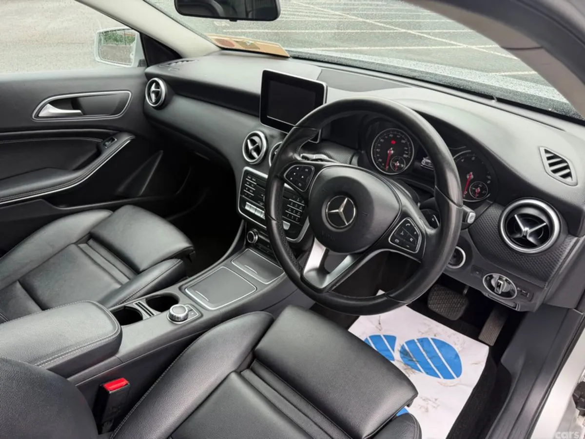 Mercedes-Benz A-Class Hatchback, Petrol, 2016, Silver