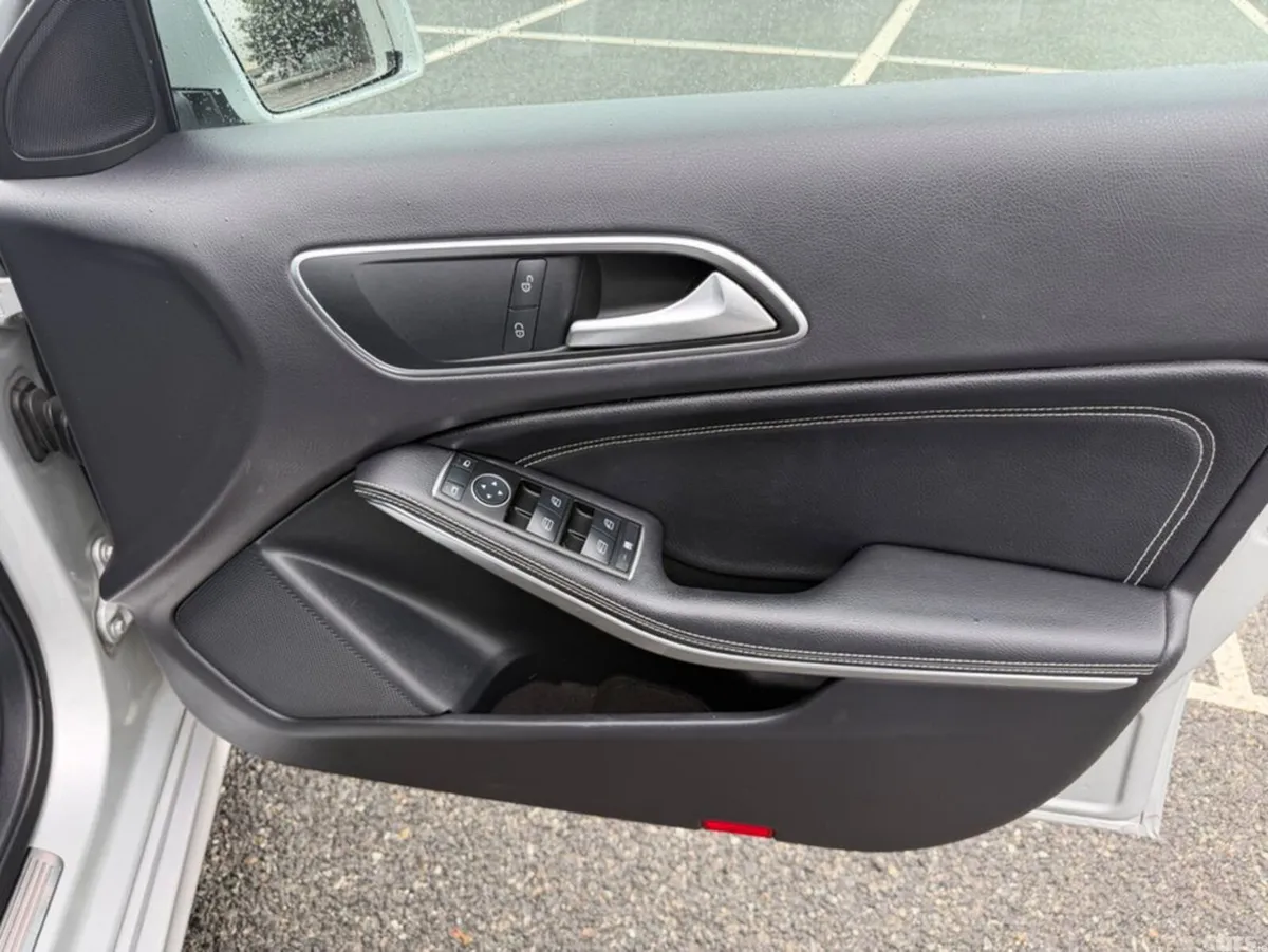 Mercedes-Benz A-Class Hatchback, Petrol, 2016, Silver