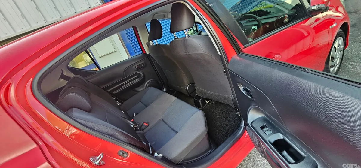 Toyota Aqua Hatchback, Petrol Hybrid, 2015, Red