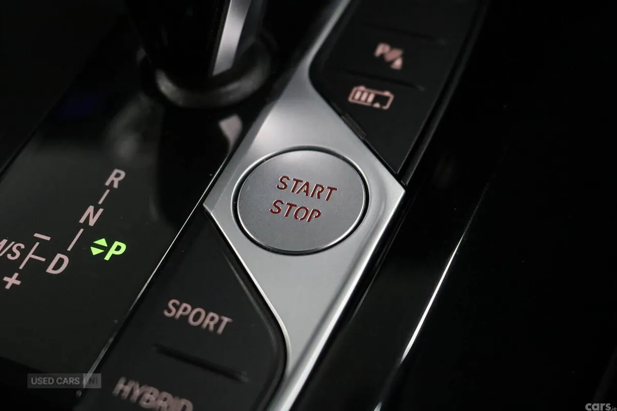 BMW X3 SUV, Petrol Hybrid, 2022, White