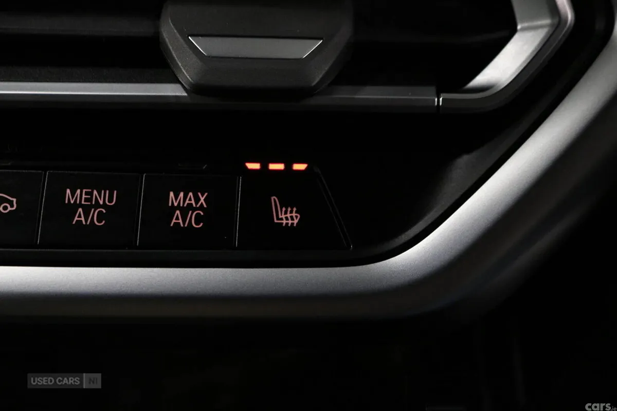BMW X3 SUV, Petrol Hybrid, 2022, White