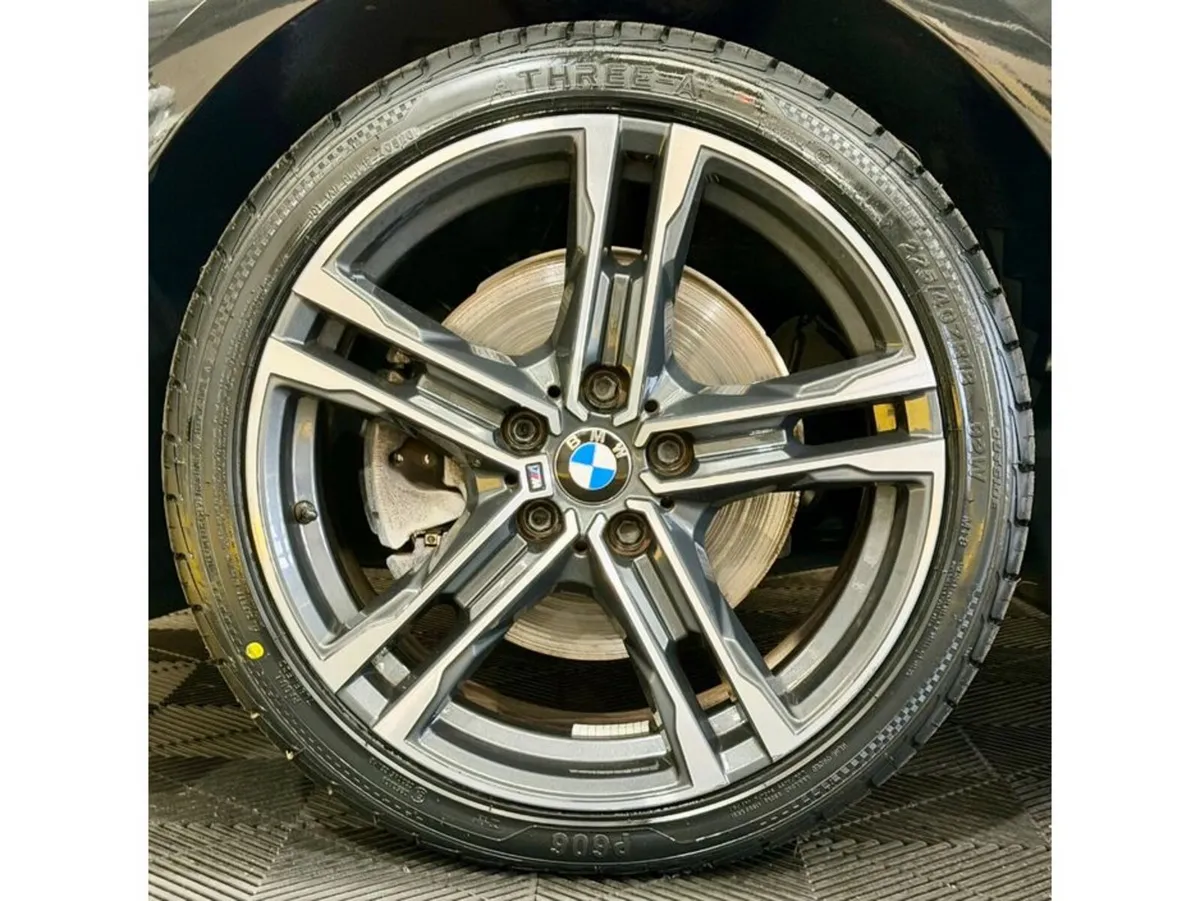 BMW 2-Series Hatchback, Diesel, 2021, Black
