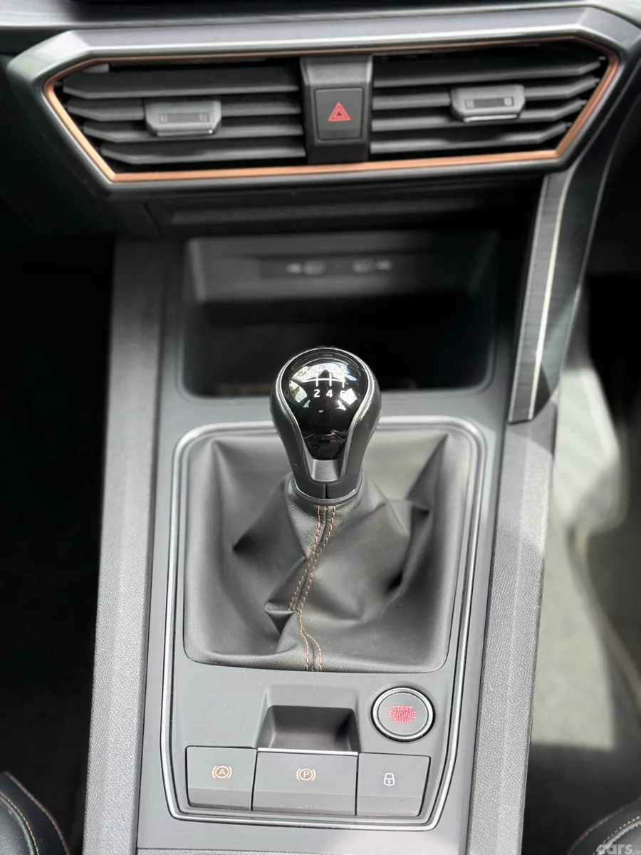 Cupra Formentor Hatchback, Diesel, 2022, Green