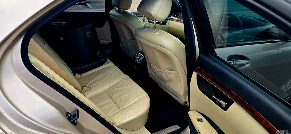Mercedes-Benz S-Class Saloon, Diesel, 2006, Beige