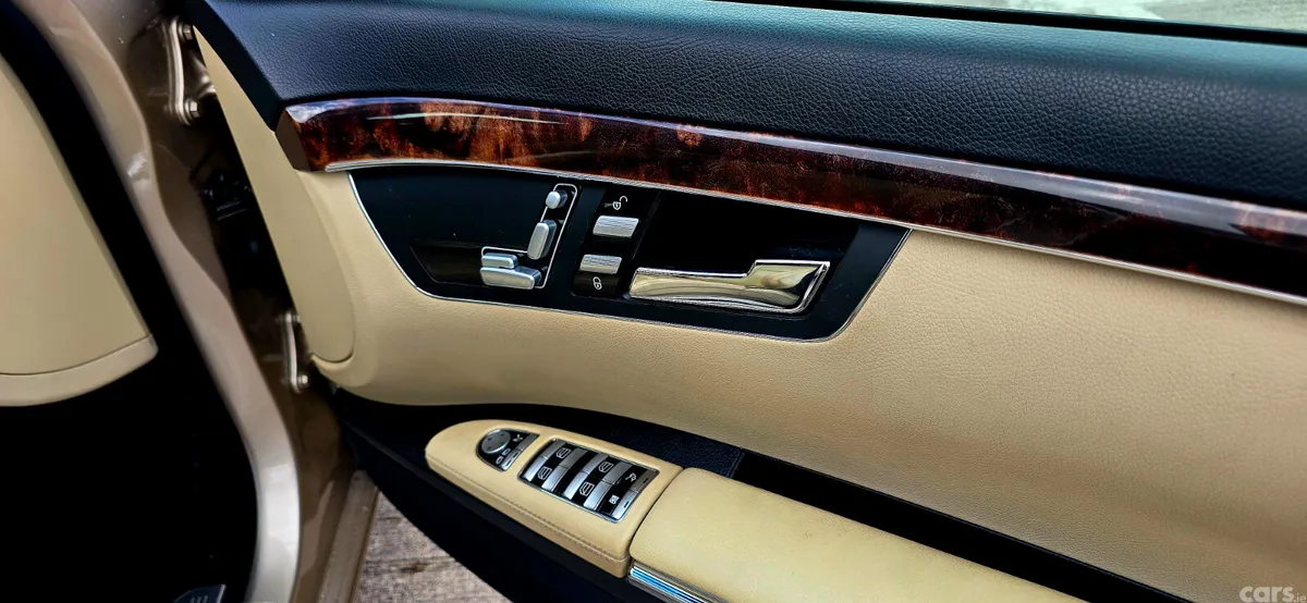 Mercedes-Benz S-Class Saloon, Diesel, 2006, Beige