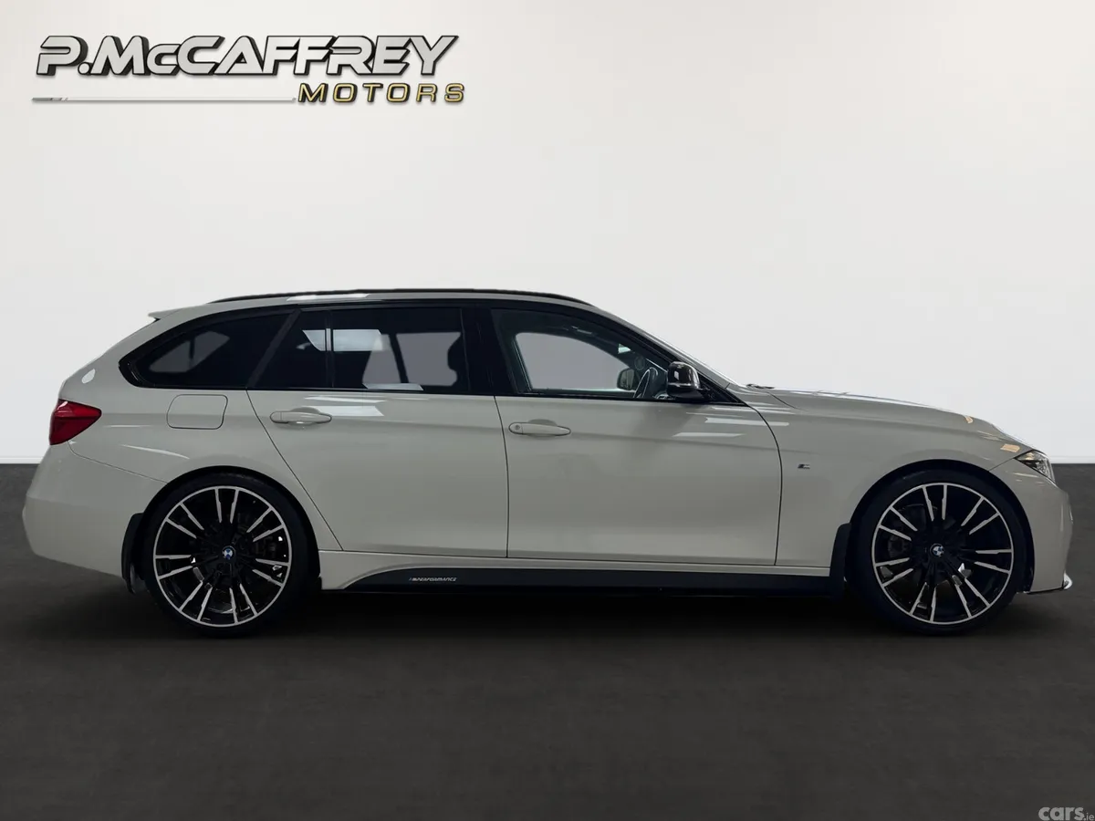 BMW 3-Series Estate, Diesel, 2017, White