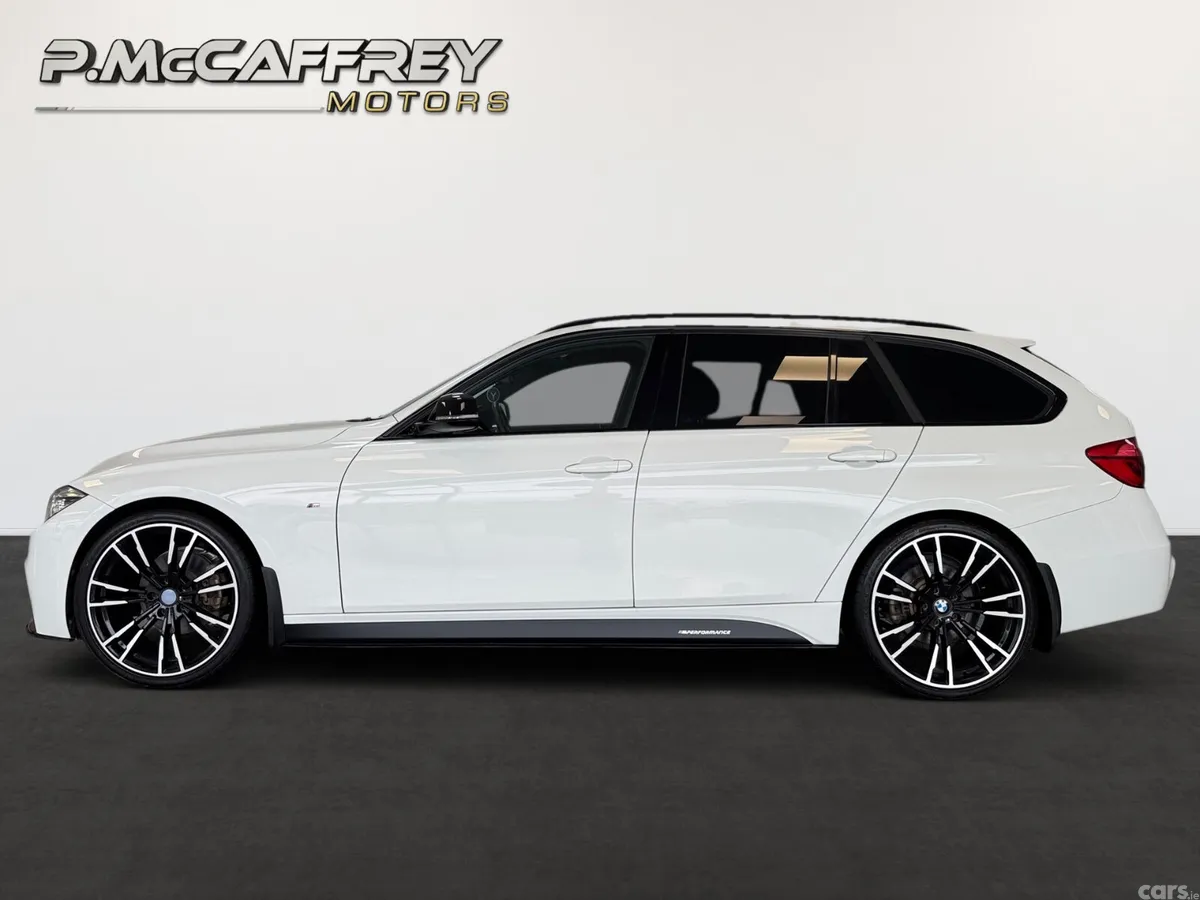 BMW 3-Series Estate, Diesel, 2017, White