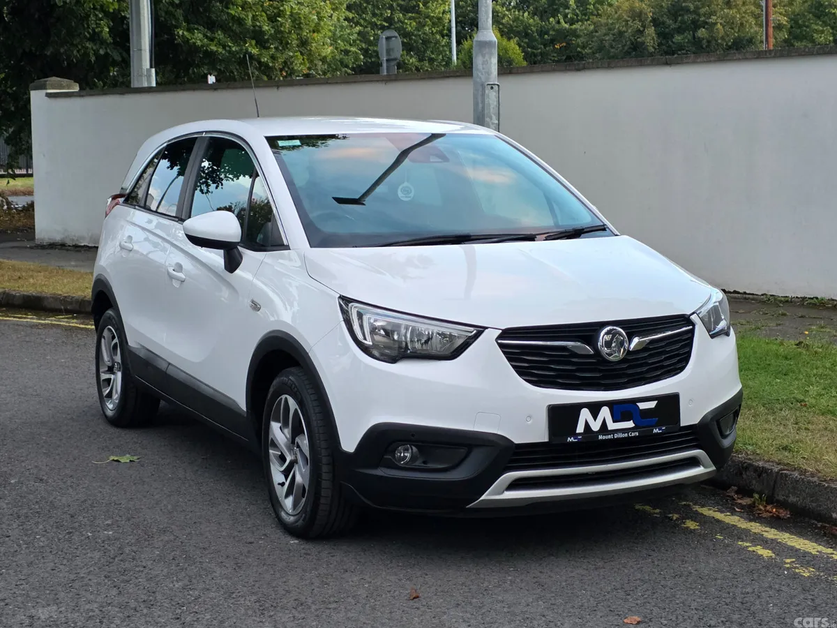 Vauxhall Crossland X Hatchback, Diesel, 2019, White