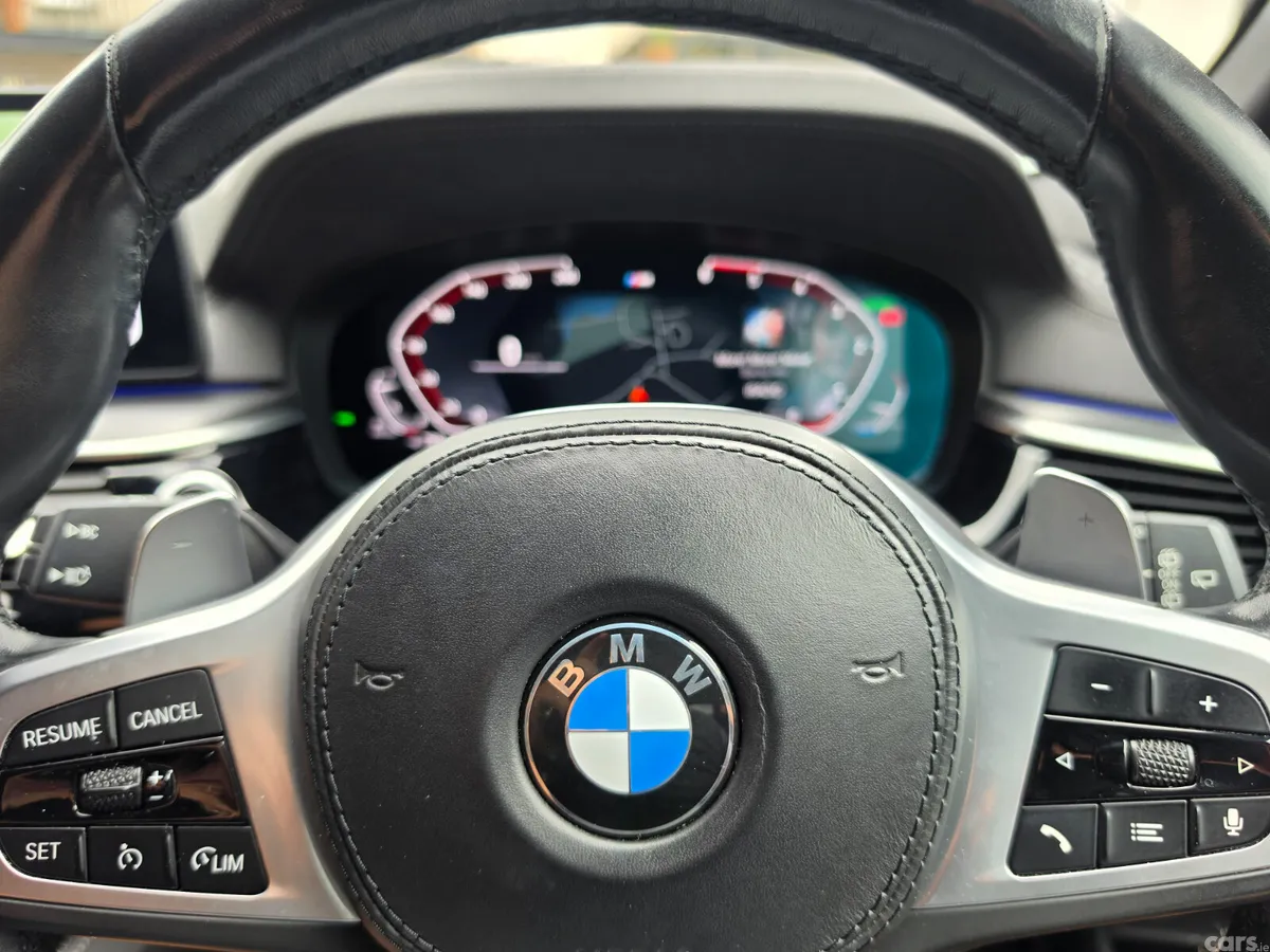 BMW 5-Series Estate, Diesel, 2022, Grey