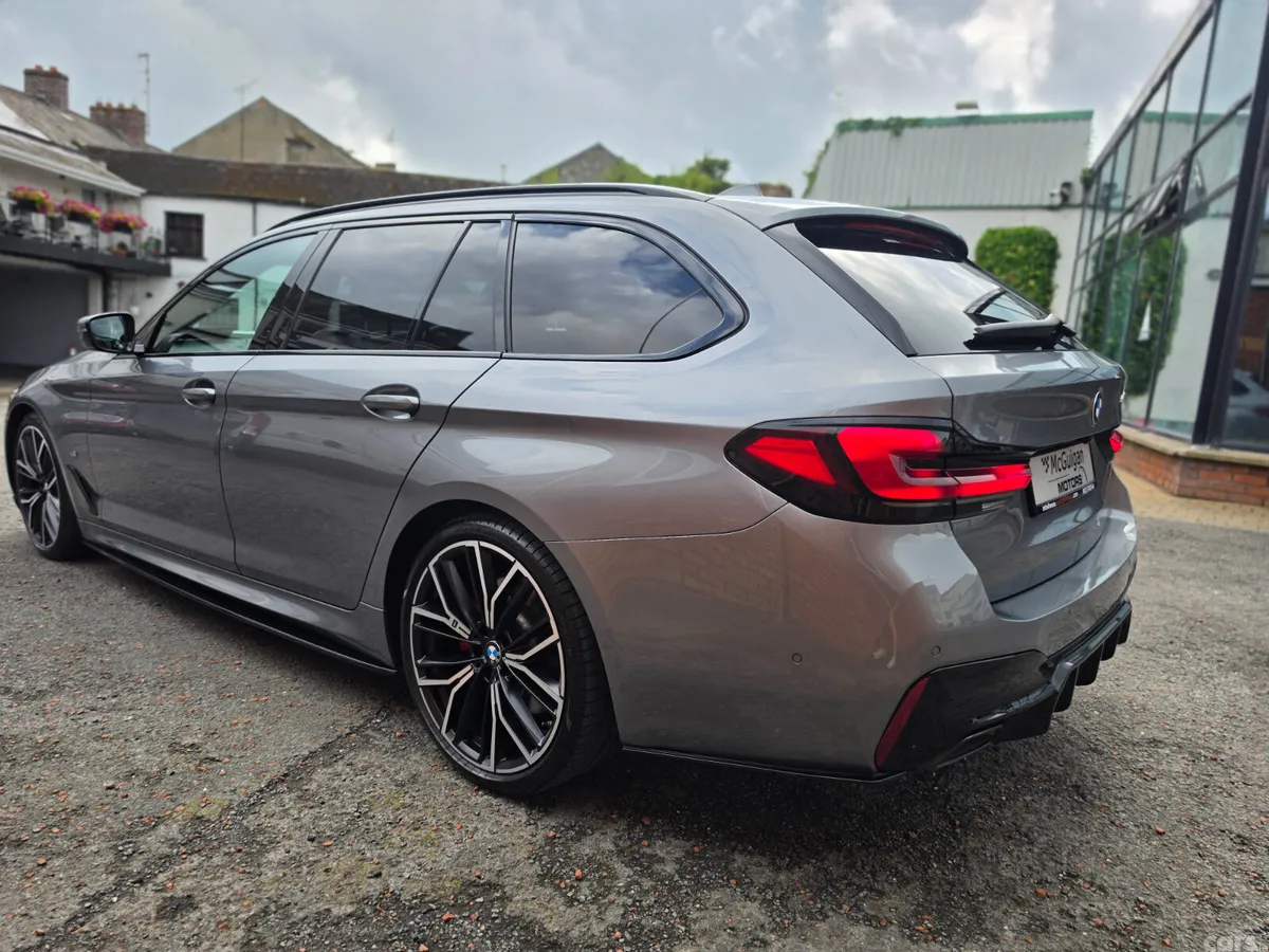 BMW 5-Series Estate, Diesel, 2022, Grey