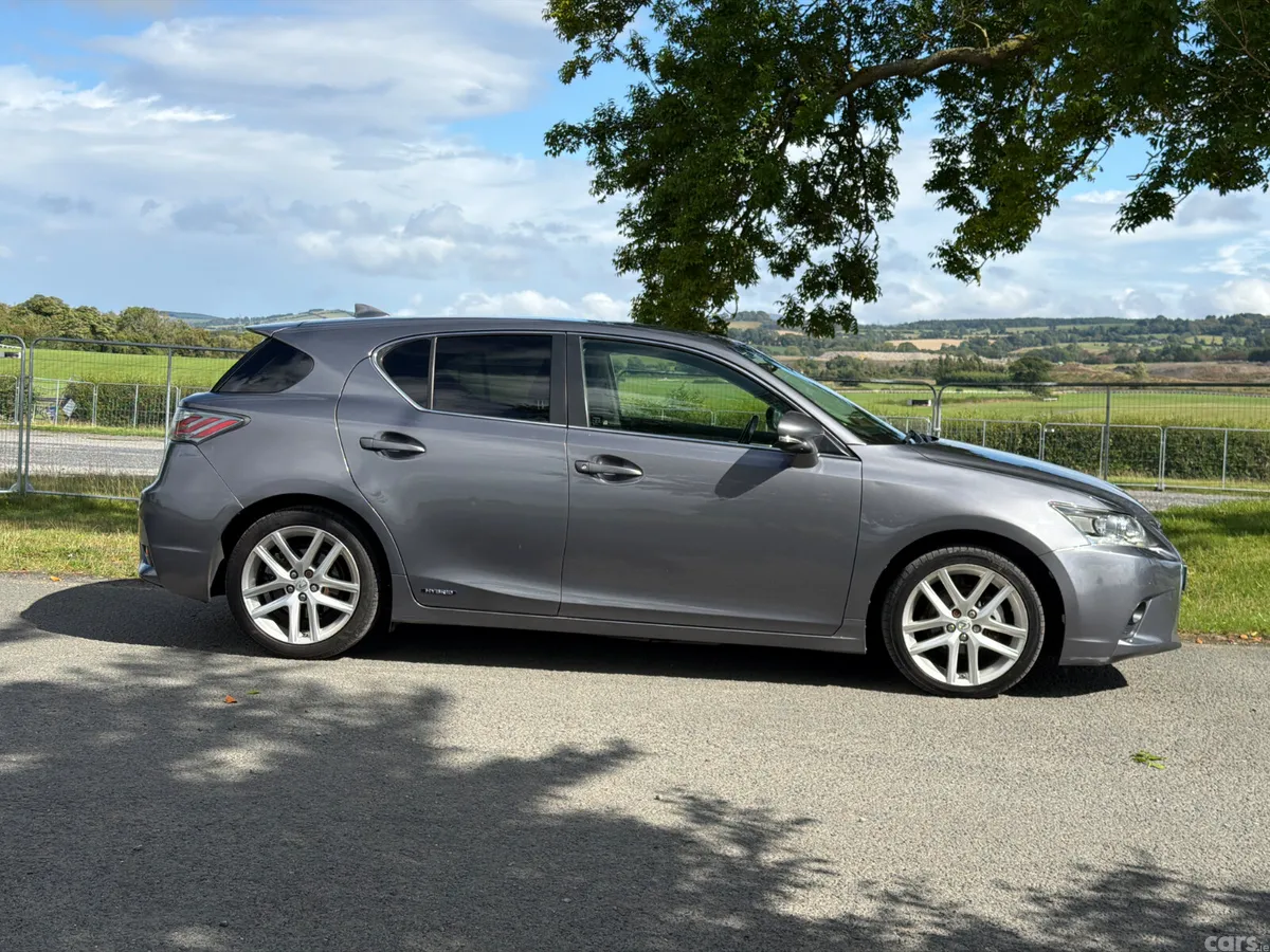Lexus CT Hatchback, Petrol Hybrid, 2016, Grey