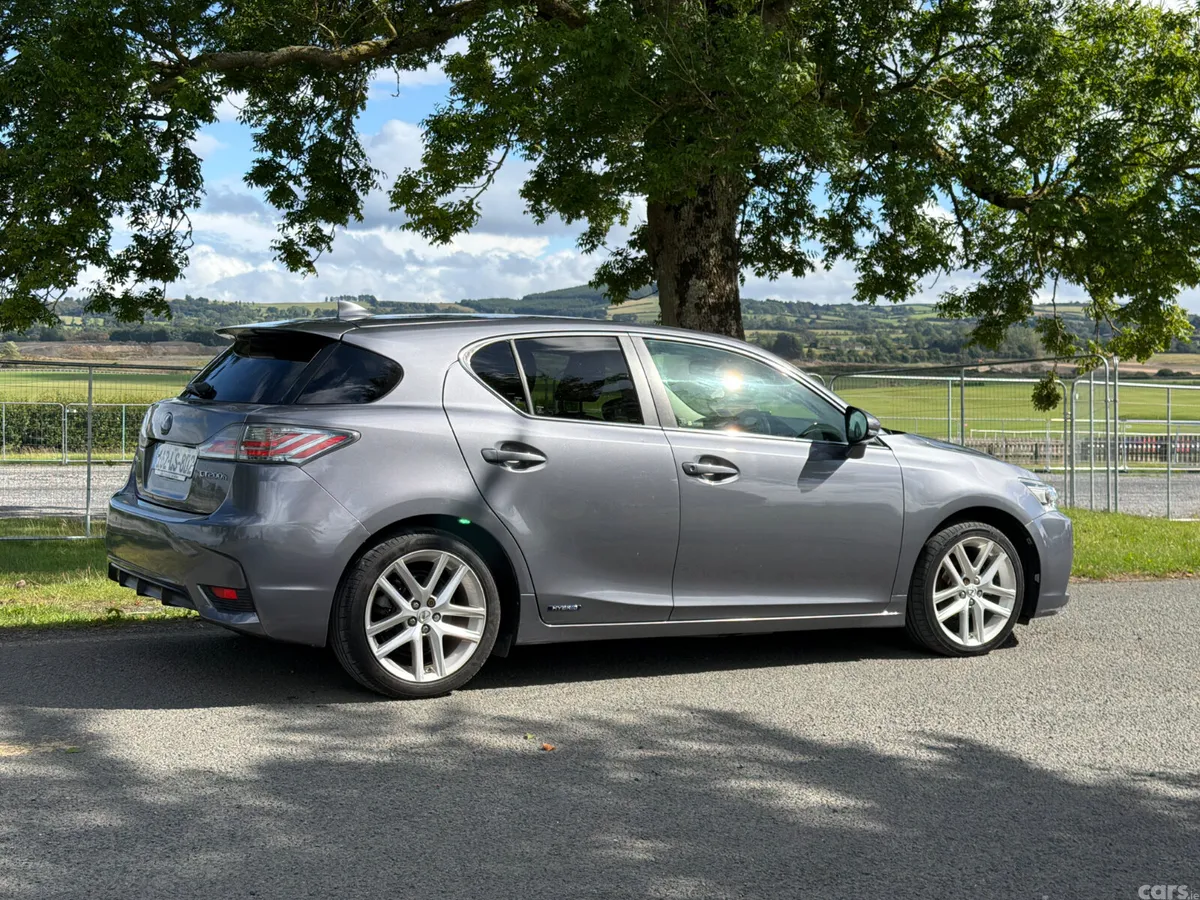 Lexus CT Hatchback, Petrol Hybrid, 2016, Grey