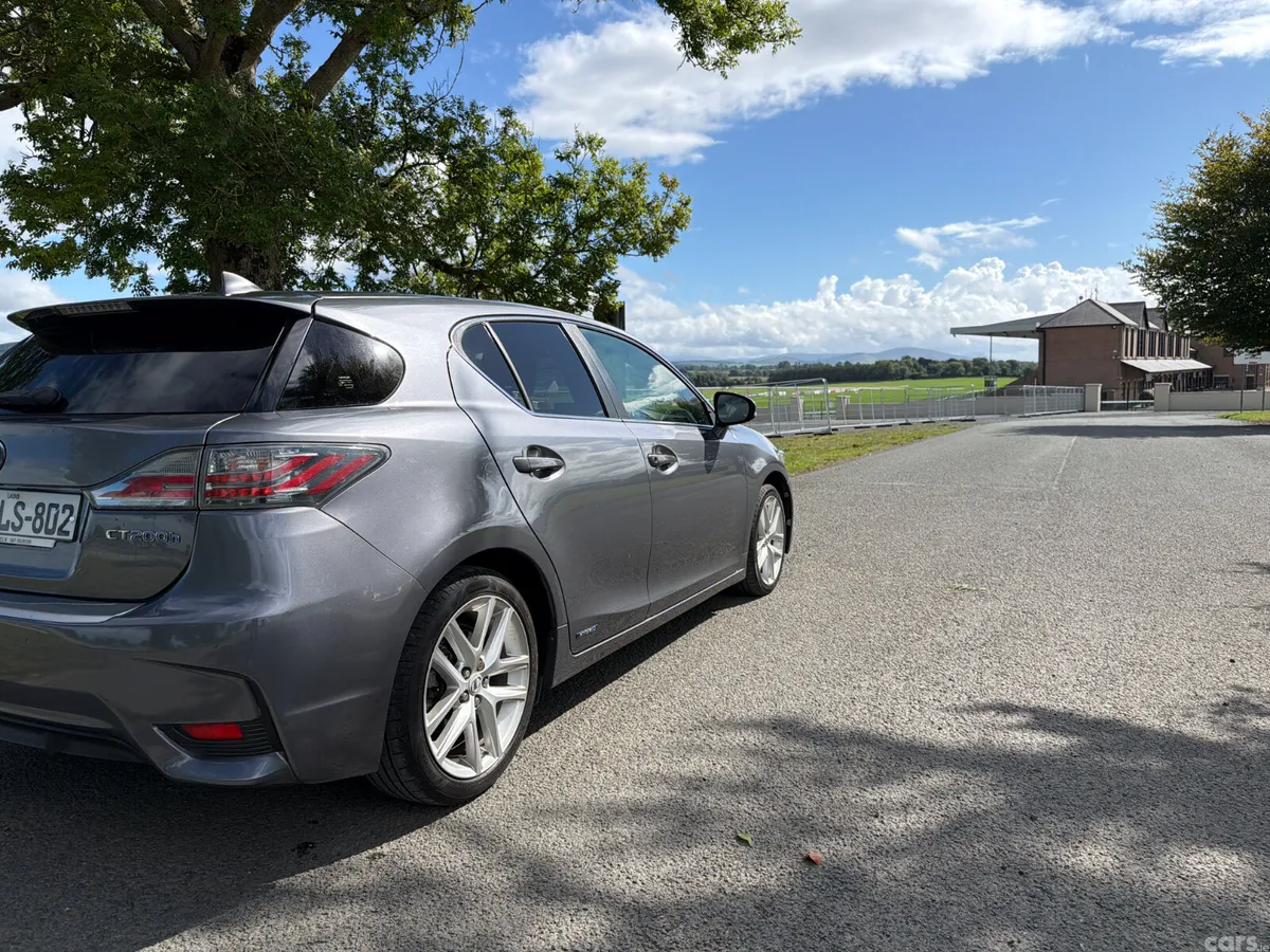 Lexus CT Hatchback, Petrol Hybrid, 2016, Grey