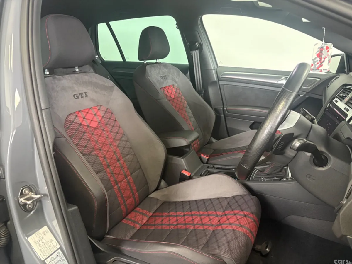 Volkswagen Golf Hatchback, Petrol, 2020, Grey