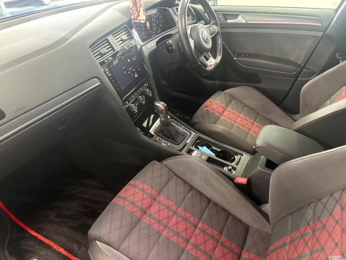 Volkswagen Golf Hatchback, Petrol, 2020, Grey