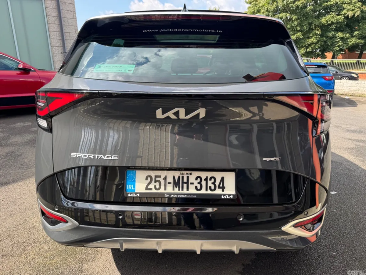 Kia Sportage MPV, Diesel Hybrid, 2025, Grey
