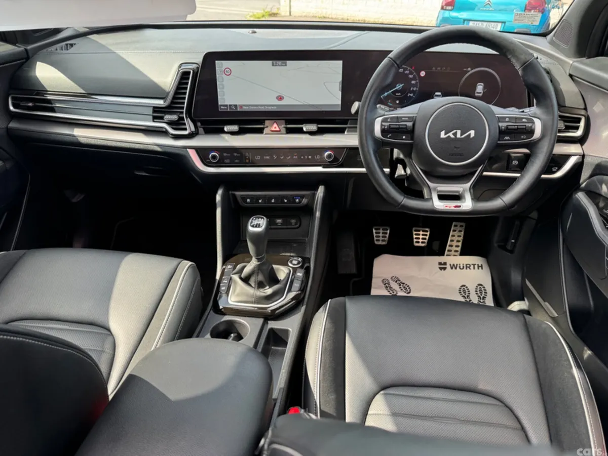 Kia Sportage MPV, Diesel Hybrid, 2025, Grey