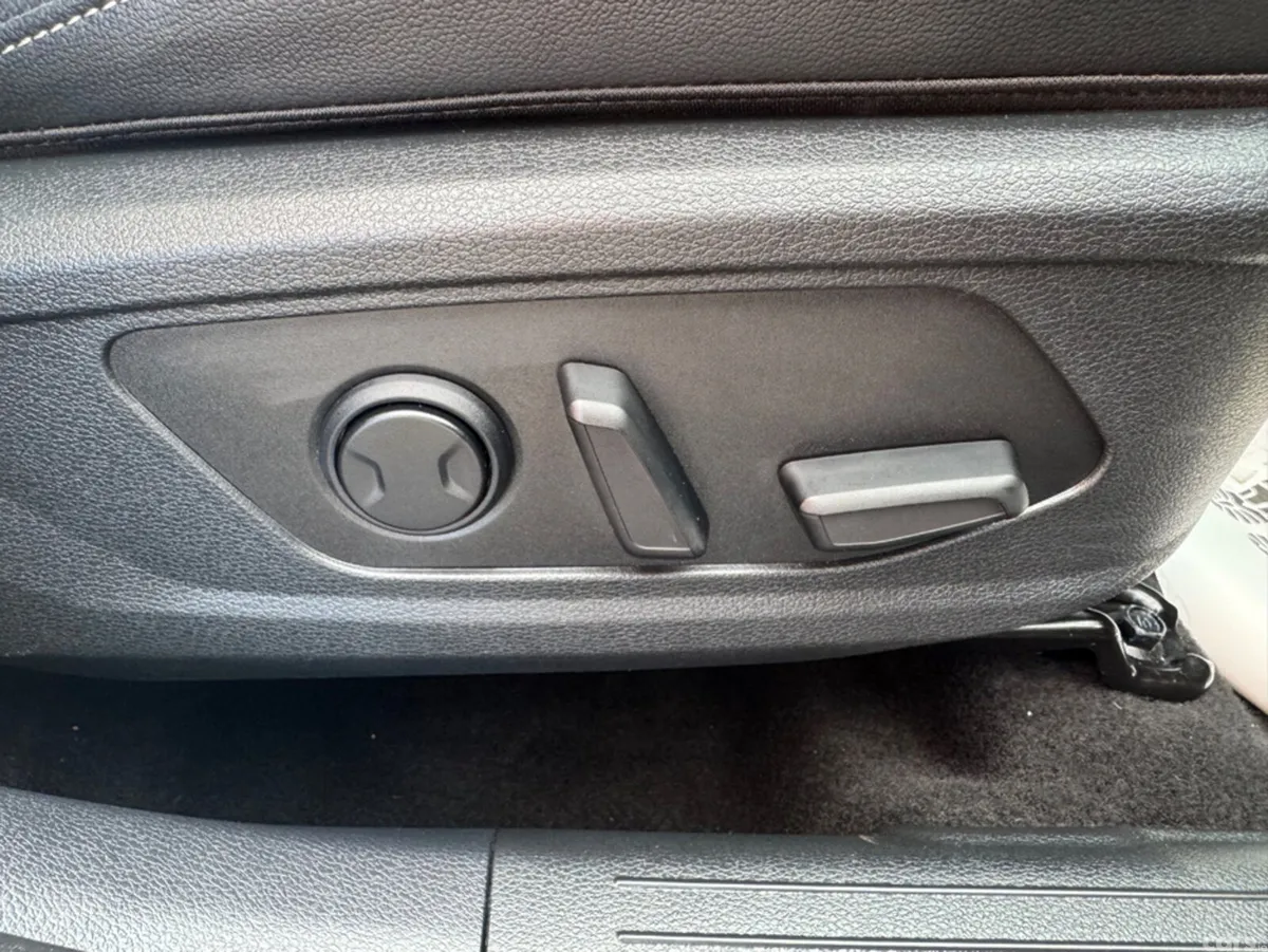 Kia Sportage MPV, Diesel Hybrid, 2025, Grey