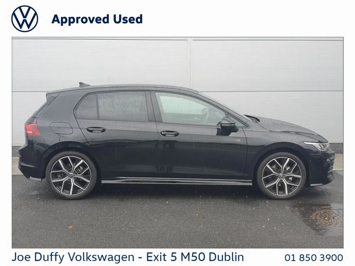 Volkswagen Golf Estate, Petrol, 2026, Black