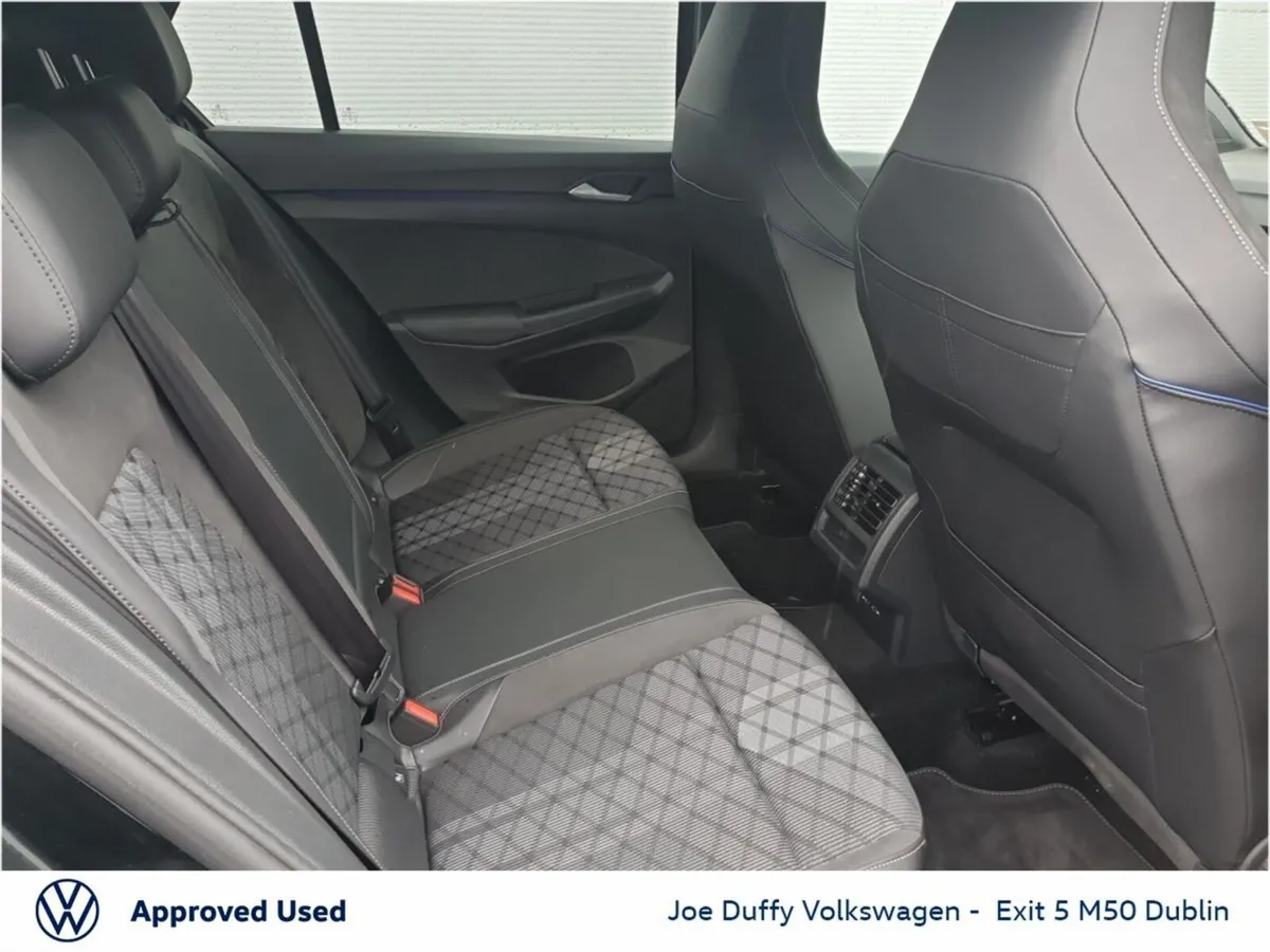 Volkswagen Golf Estate, Petrol, 2026, Black