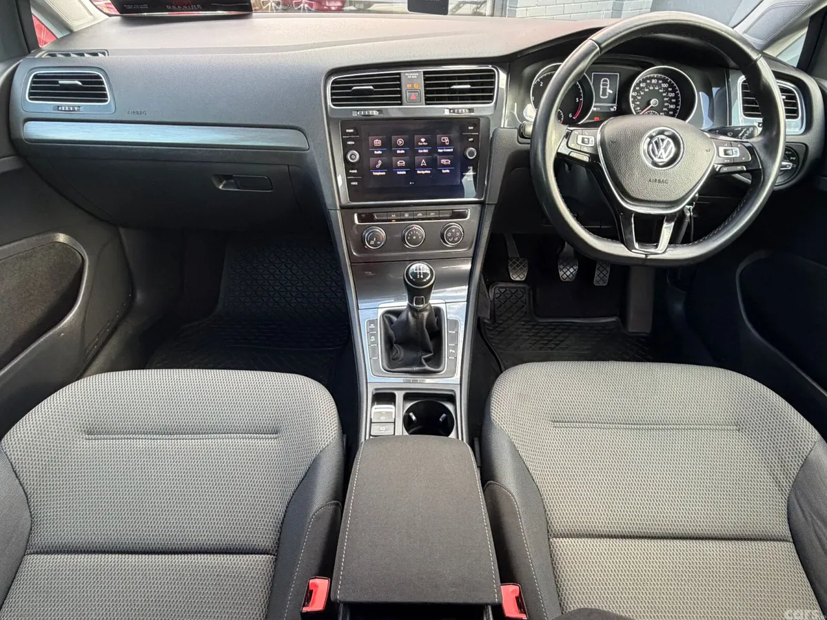 Volkswagen Golf Hatchback, Diesel, 2019, Grey