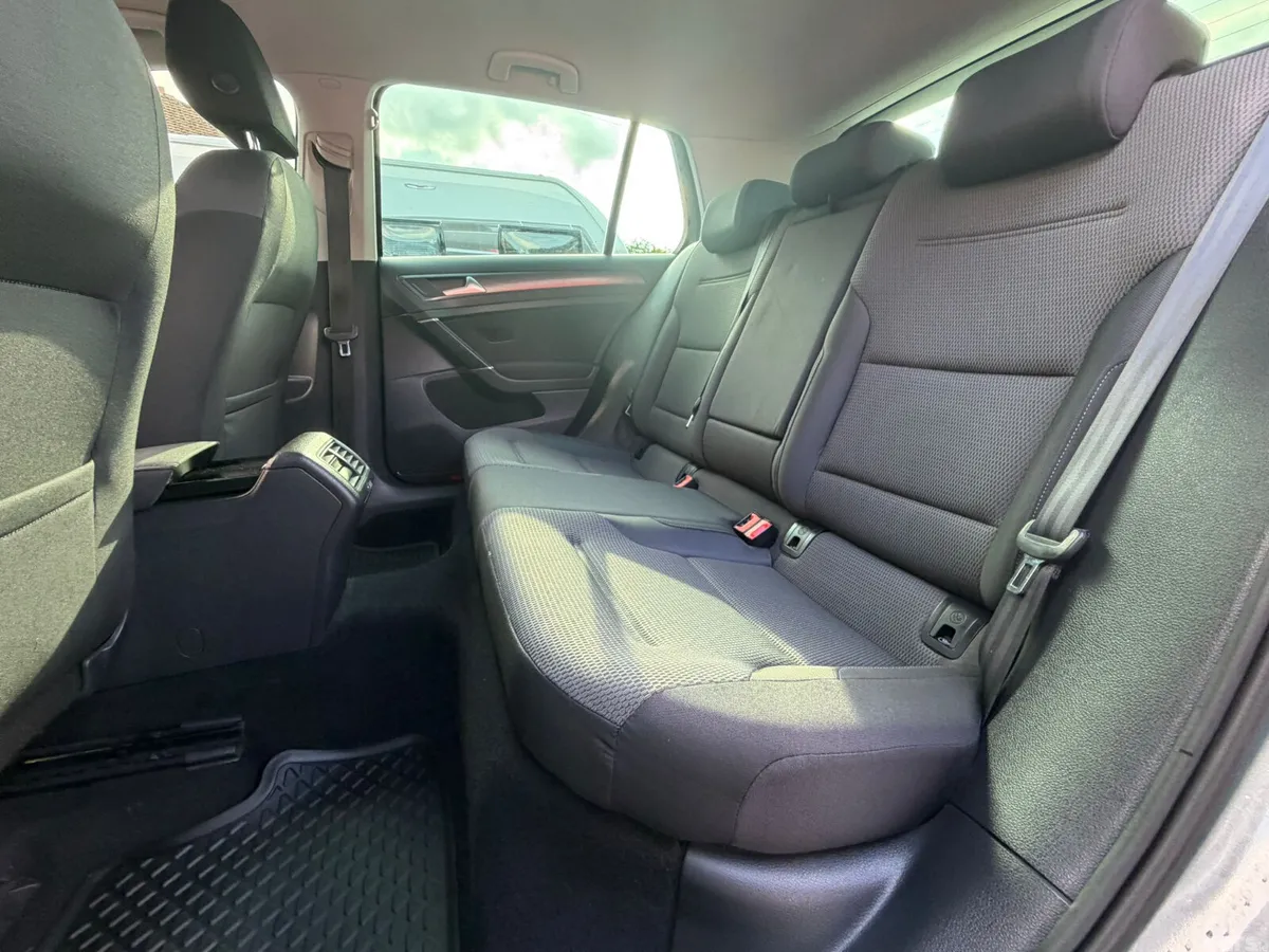 Volkswagen Golf Hatchback, Diesel, 2019, Grey