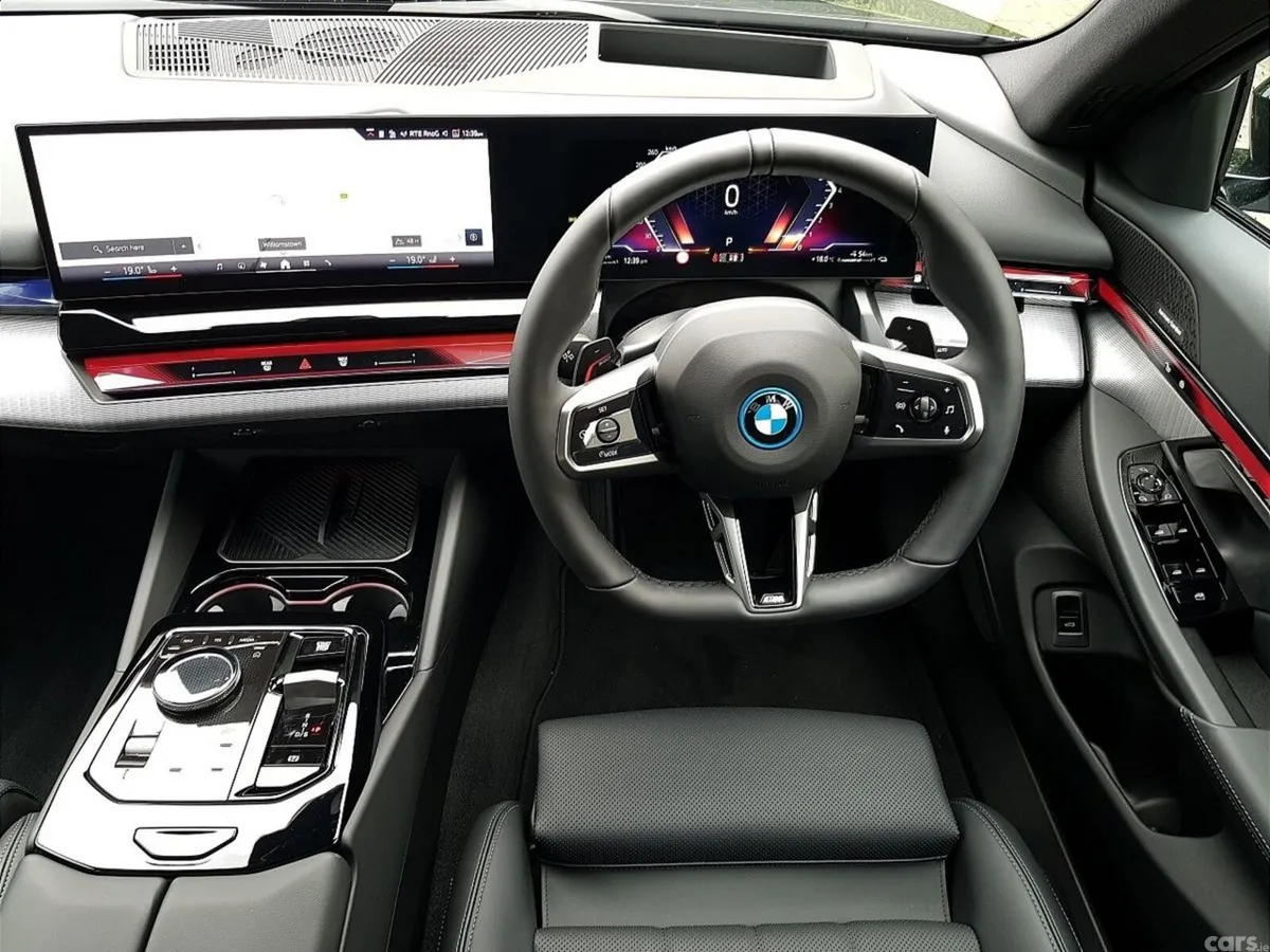 BMW 5-Series Saloon, Petrol Plug-in Hybrid, 2026, Black