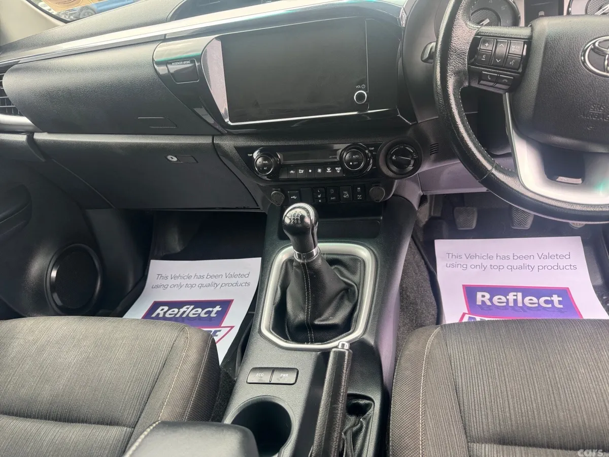 Toyota Hilux Pick Up, Diesel, 2025, Grey