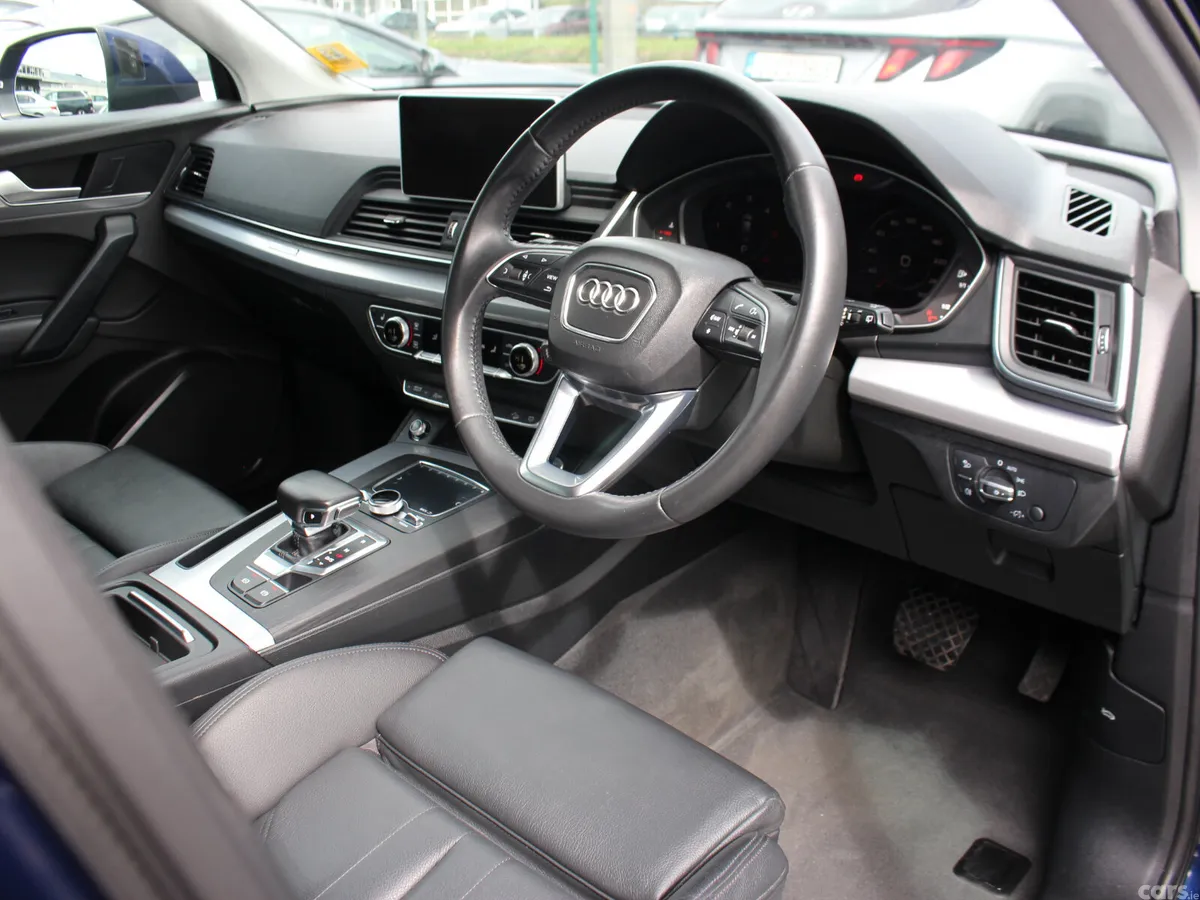 Audi Q5 SUV, Diesel, 2020, Blue