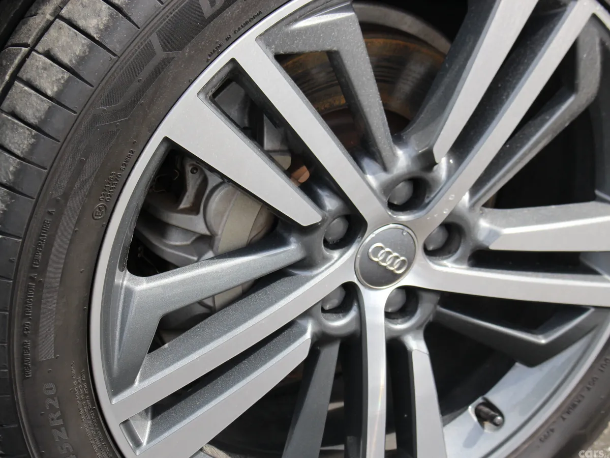 Audi Q5 SUV, Diesel, 2020, Blue