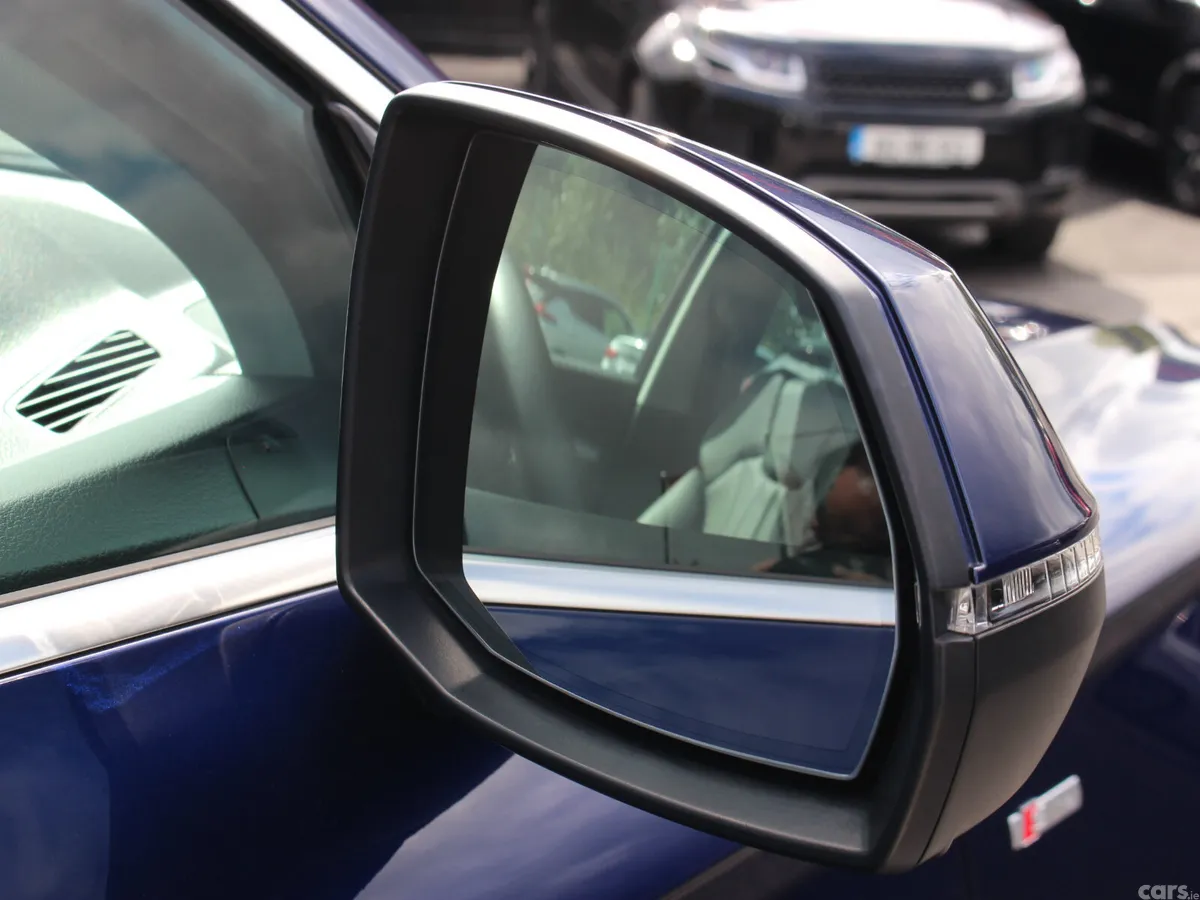 Audi Q5 SUV, Diesel, 2020, Blue