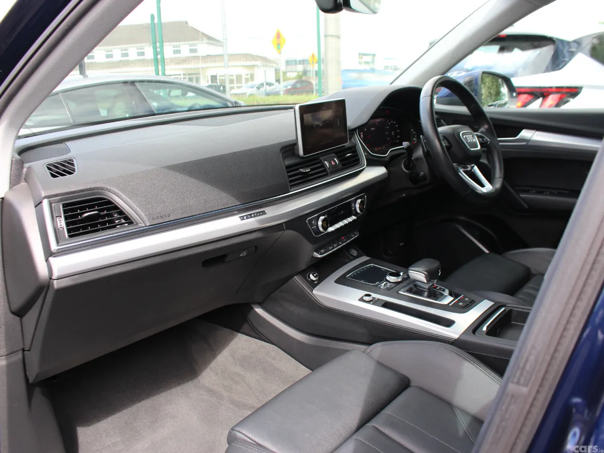 Audi Q5 SUV, Diesel, 2020, Blue