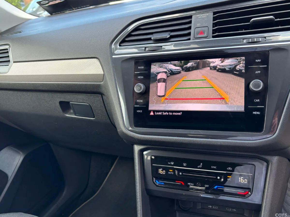 Volkswagen Tiguan SUV, Diesel, 2022, Grey
