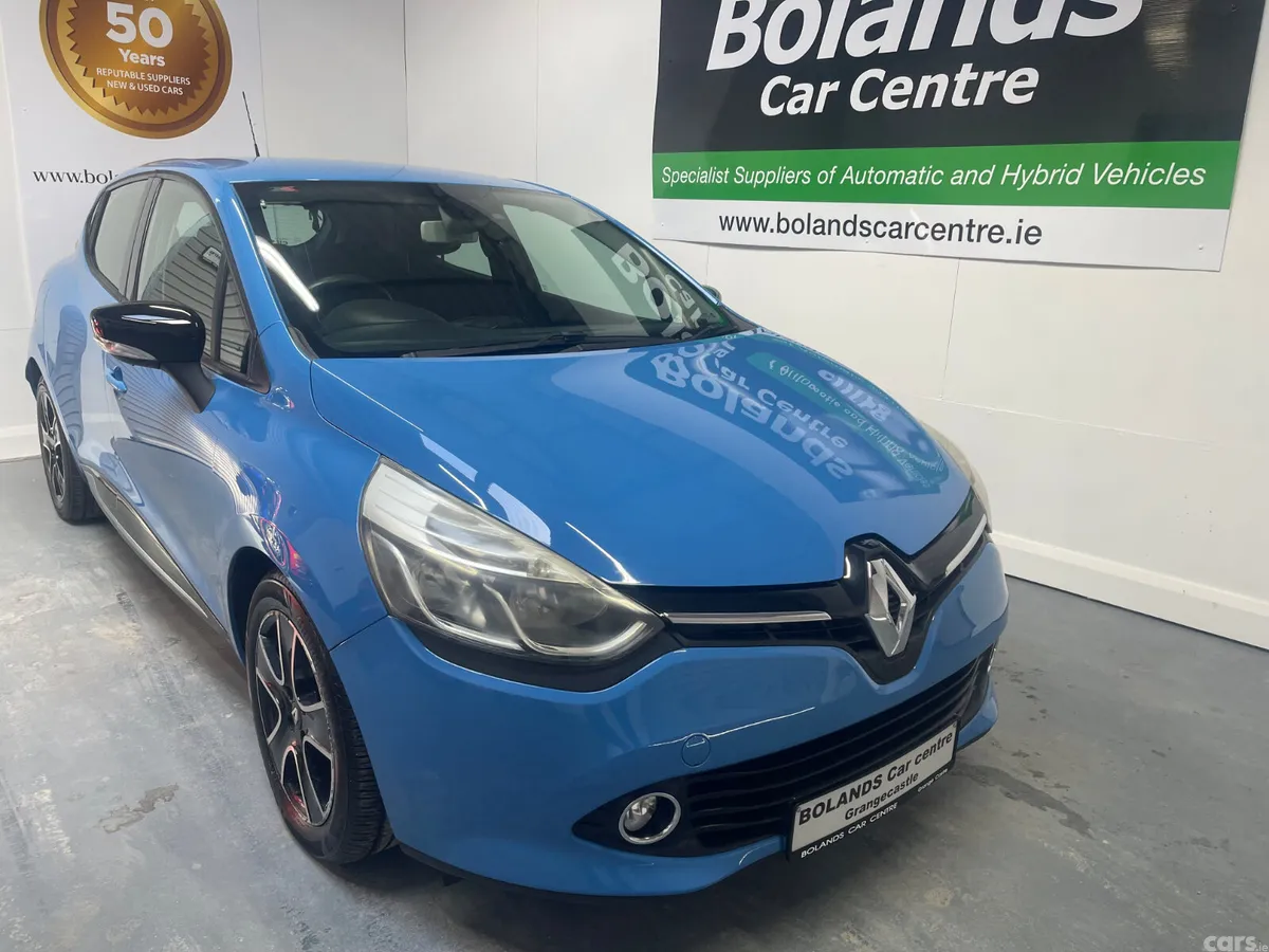 Renault Clio Hatchback, Petrol, 2016, Blue