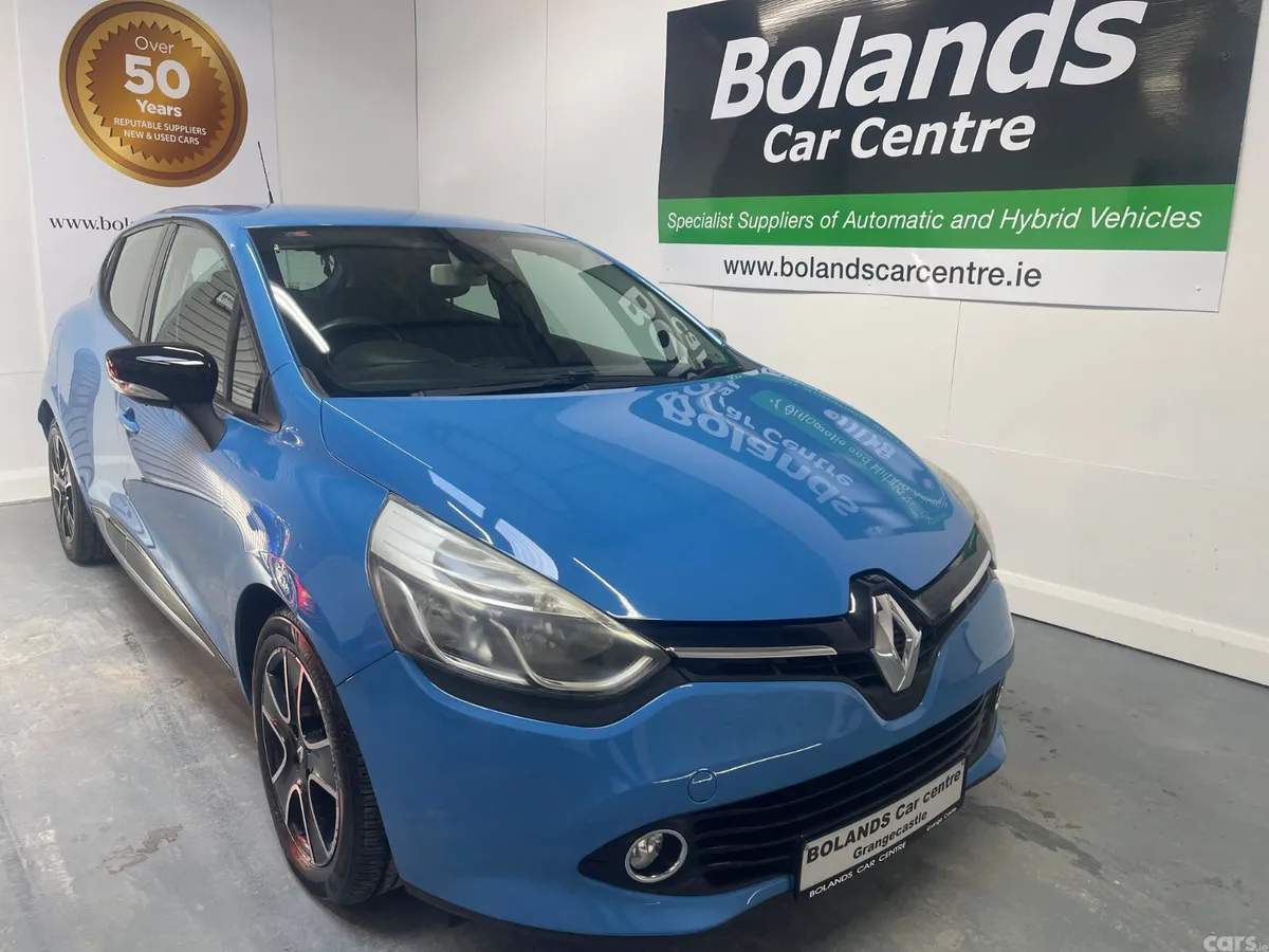 Renault Clio Hatchback, Petrol, 2016, Blue