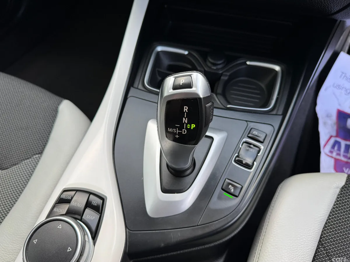 BMW 1-Series Hatchback, Petrol, 2015, White