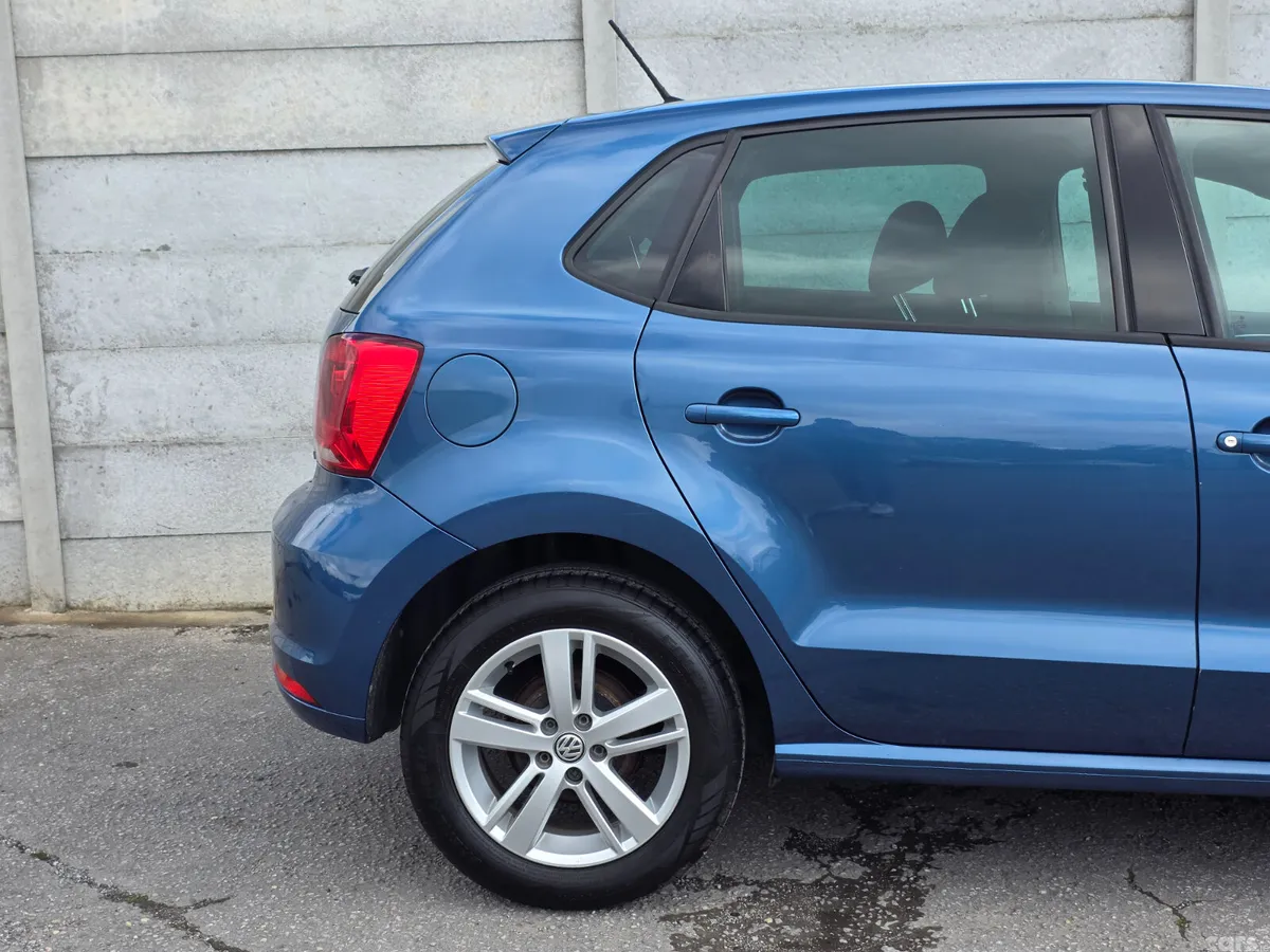 Volkswagen Polo Hatchback, Petrol, 2017, Blue
