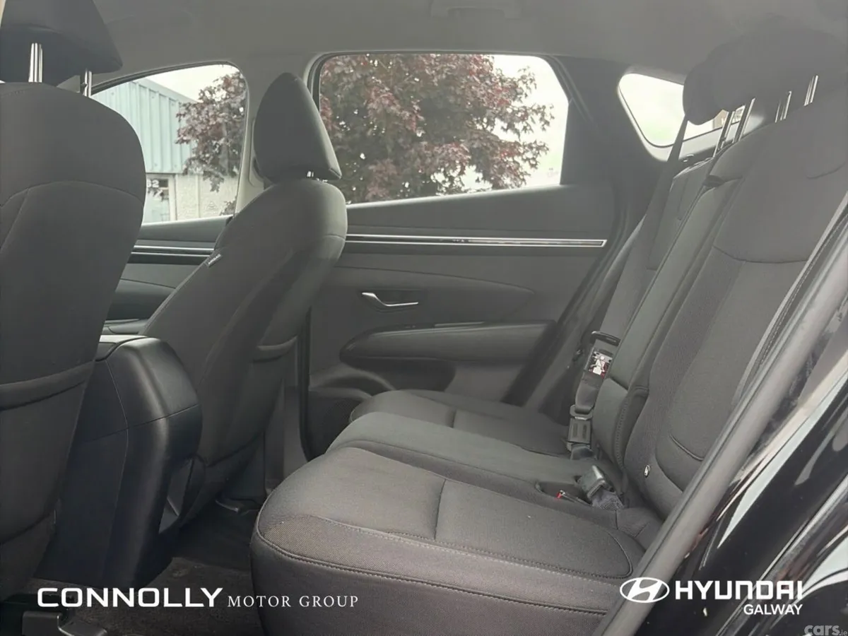 Hyundai Tucson SUV, Petrol Plug-in Hybrid, 2023, Black