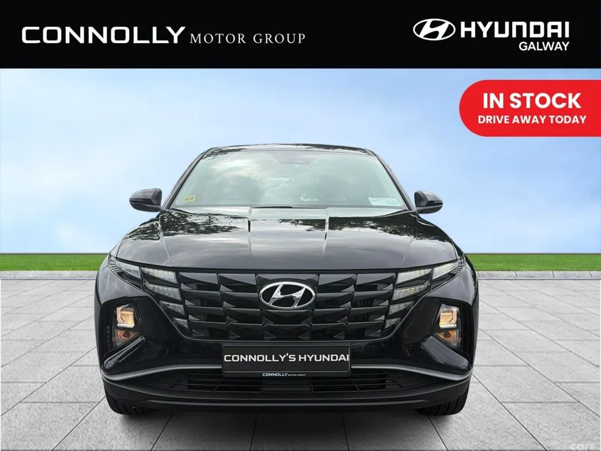 Hyundai Tucson SUV, Petrol Plug-in Hybrid, 2023, Black