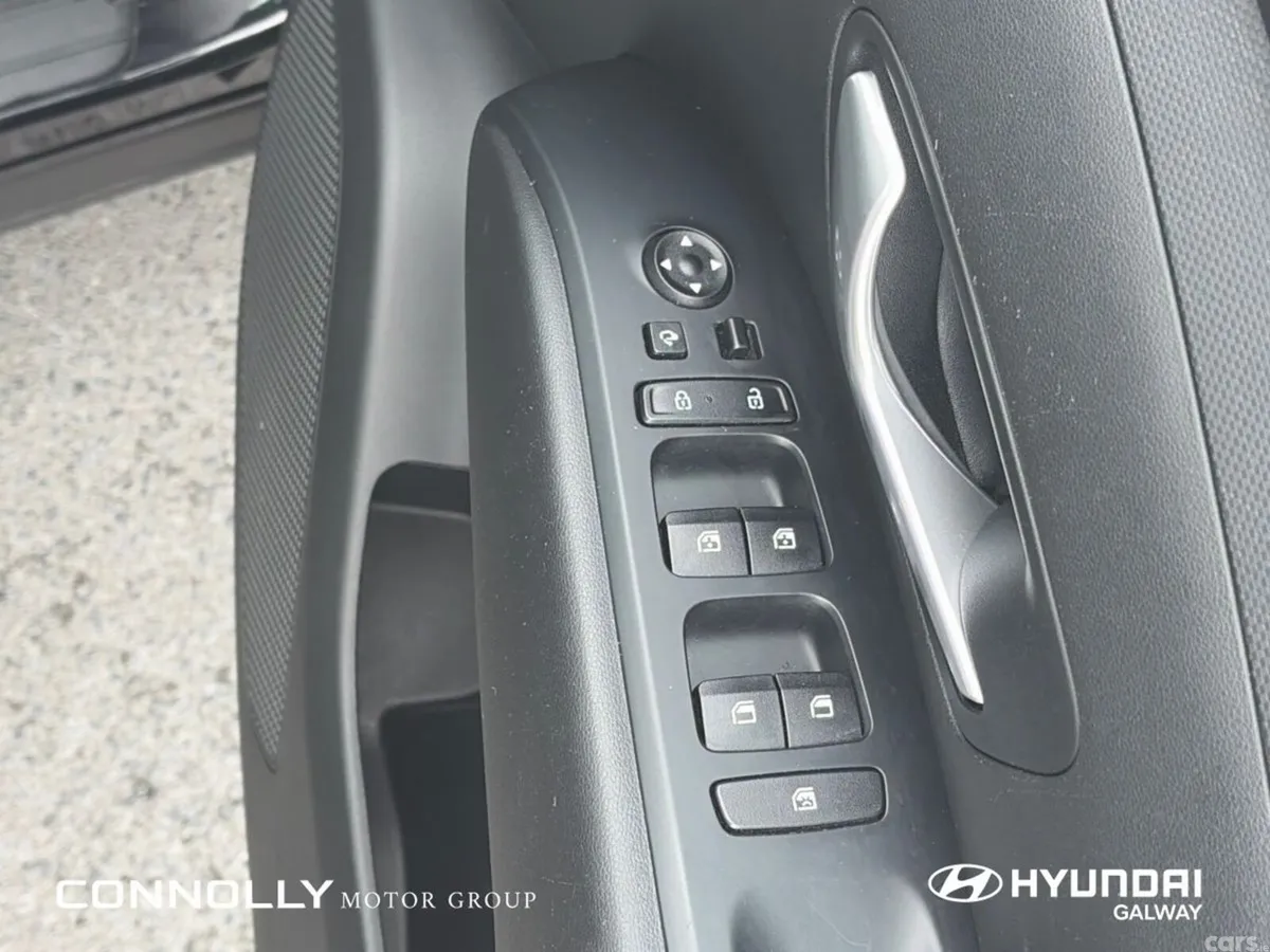Hyundai Tucson SUV, Petrol Plug-in Hybrid, 2023, Black