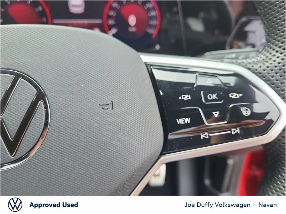 Volkswagen Golf Estate, Petrol, 2023, Red