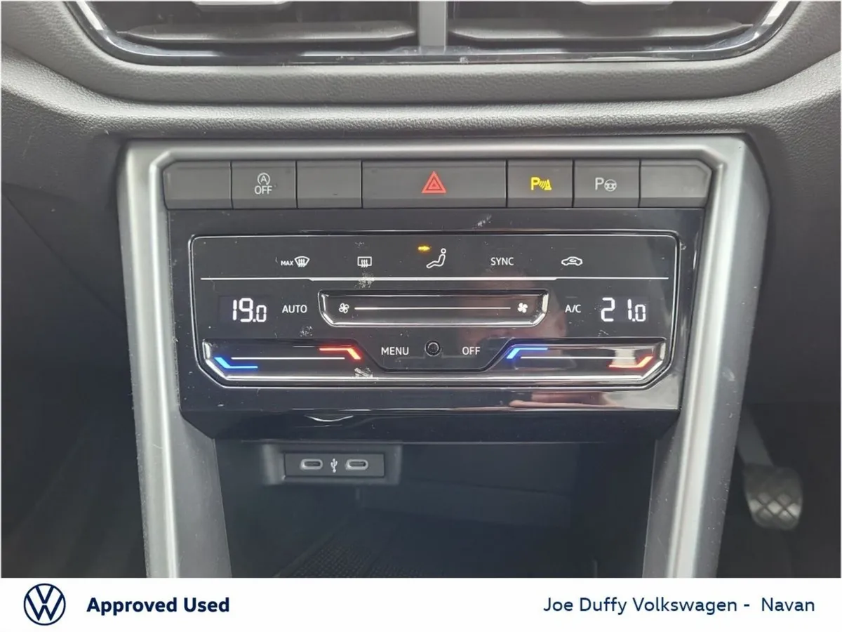Volkswagen T-Roc SUV, Petrol, 2023, Black