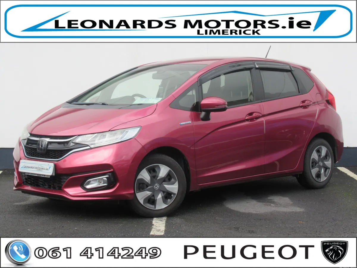Honda Fit Hatchback, Petrol Hybrid, 2019, Red