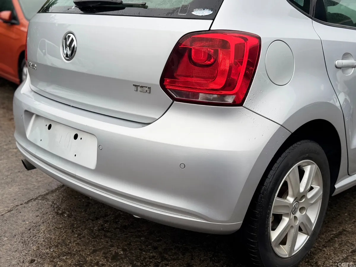 Volkswagen Polo Hatchback, Petrol, 2012, Silver