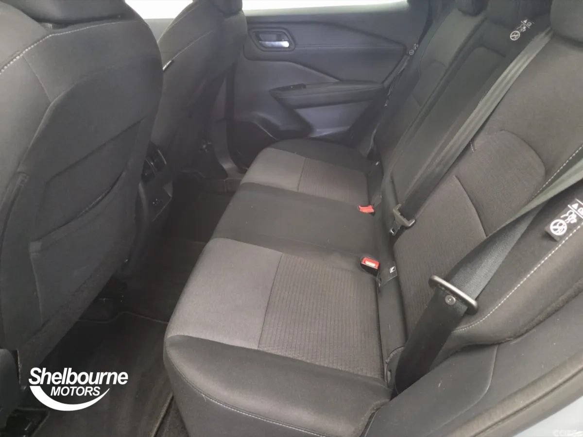 Nissan Qashqai Hatchback, Petrol, 2023, Grey
