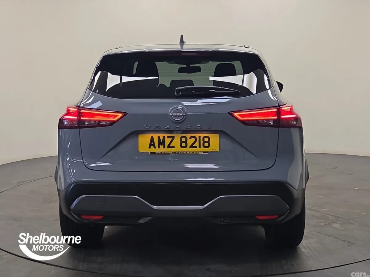 Nissan Qashqai Hatchback, Petrol, 2023, Grey