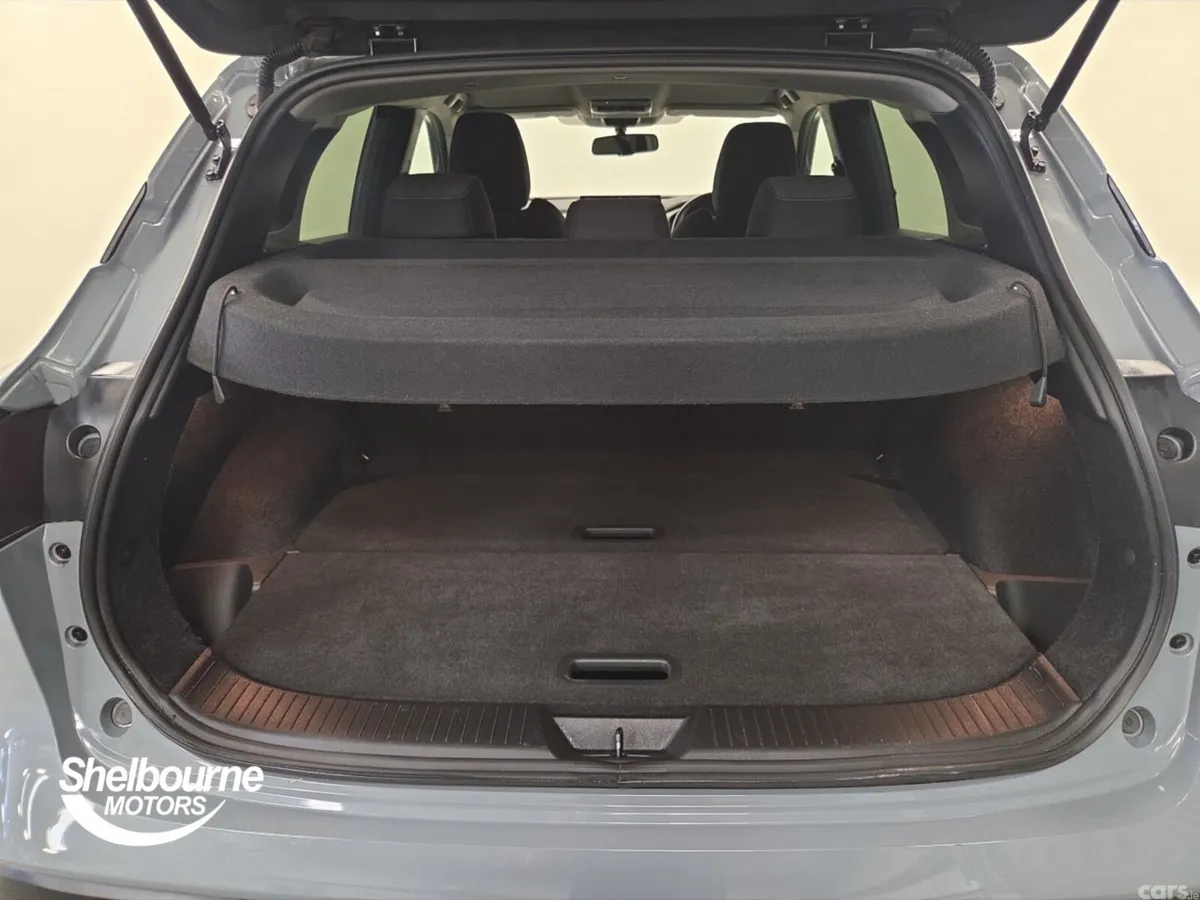 Nissan Qashqai Hatchback, Petrol, 2023, Grey