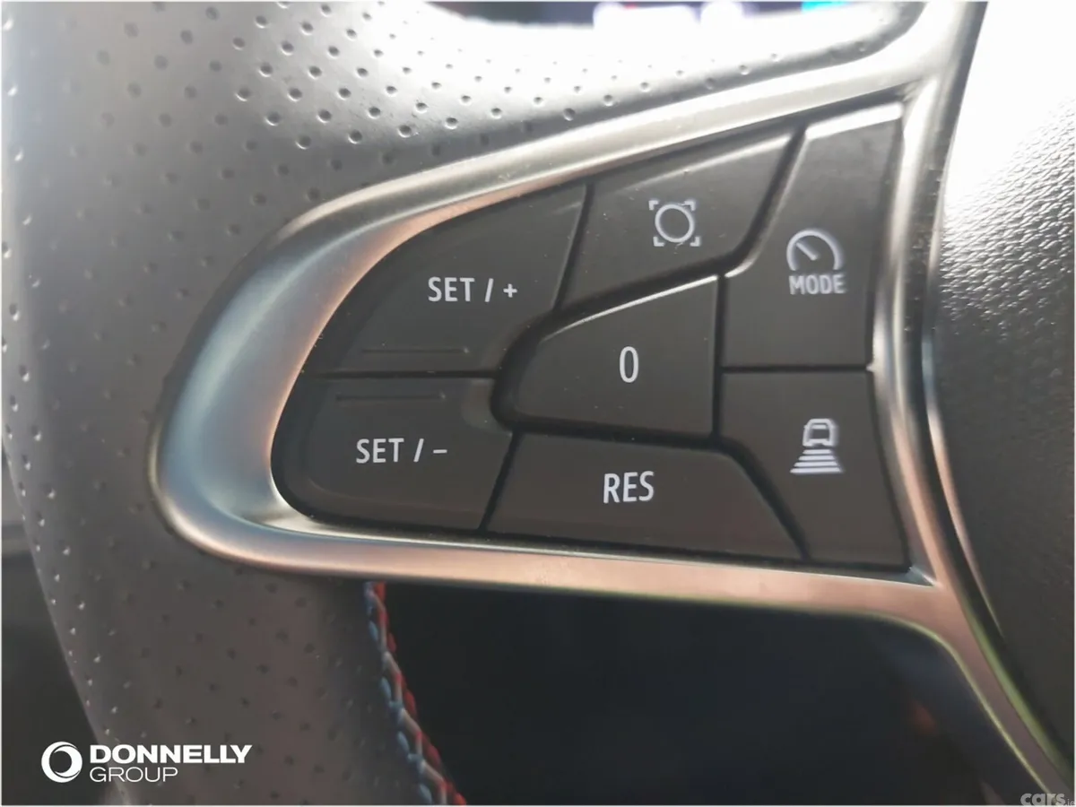 Renault Captur Hatchback, Petrol, 2026, Red